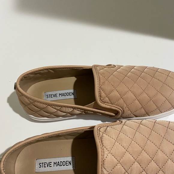Steve Madden slip on - Picture 5 of 6